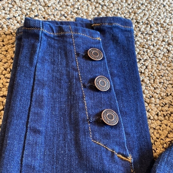 Flying Monkey Dark Denim Skinny Jeans w/ Buttons at the Ankles & Bleached Edges - Picture 2 of 8